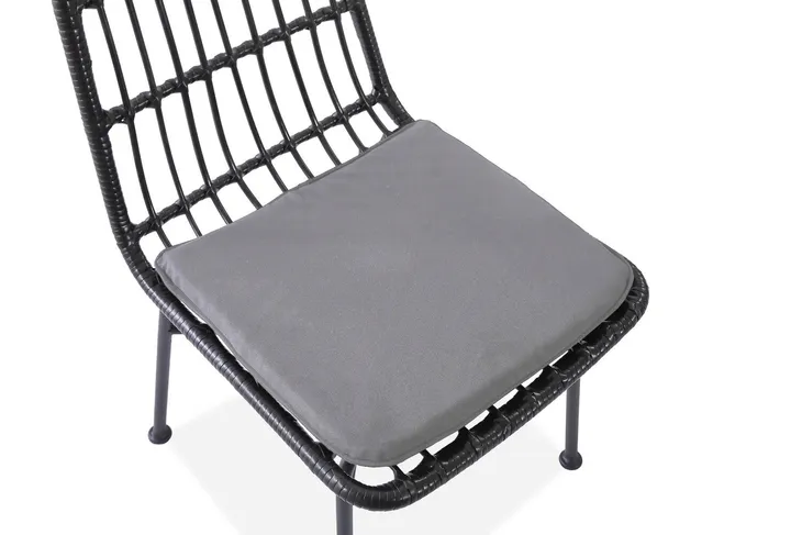 krzeslo-surbo-czarne-wysokosc-mebla-85-cm