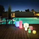 lampa-podlogowa-colorfull-cube-25cm-stan-nowy