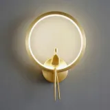 lampa-scienna-amici-ring-led-zlota-27-cm-pomieszczenie-jadalnia-kuchnia-salon