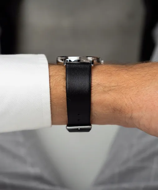 zegarek-junghans-milano-solar-marka-junghans