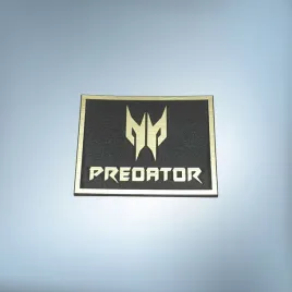 greatergreatergreater-predator-54x43-zloty2-emblemat-naklejka-logo-znaczek-zamiennik