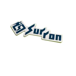 greatergreatergreater-surron-65x20mm-niebieski-emblemat-naklejka-logo-zamiennik-bee-mtb-bmx