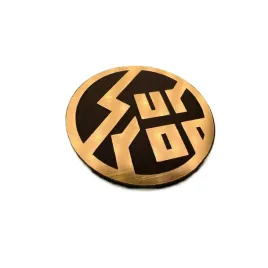 greatergreatergreater-surron-40mm-zloty2-emblemat-naklejka-logo-zamiennik-bee-mtb-bmx
