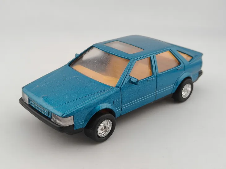 kees-saab-9000-i-1-37