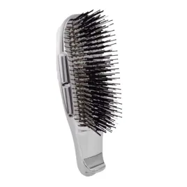 szczotka-trychologiczna-do-masazu-skory-glowy-aura-brush-srebrna-blackomb