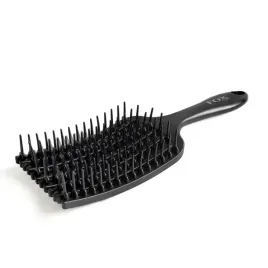 szczotka-do-rozczesywania-wlosow-czarna-eco-flex-1509370-fox