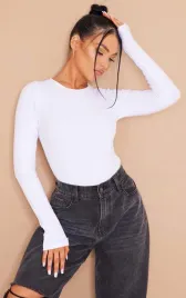 biale-body-z-dlugim-rekawem-prettylittlething-m