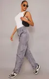 biale-prazkowane-body-prettylittlething-l-stan-nowy