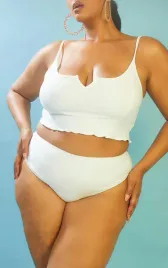 bialy-dol-od-bikini-z-wysokim-stanem-prettylittlething-xxl