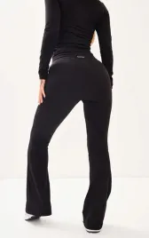 czarne-legginsy-flare-plt-sport-prettylittlething-s