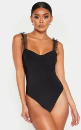 czarne-body-z-lejacego-body-prettylittlething-xxl