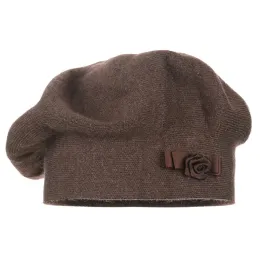 klasyczny-beret-damski-polska-marka-jesienny-zimowy-cieply-brazowy