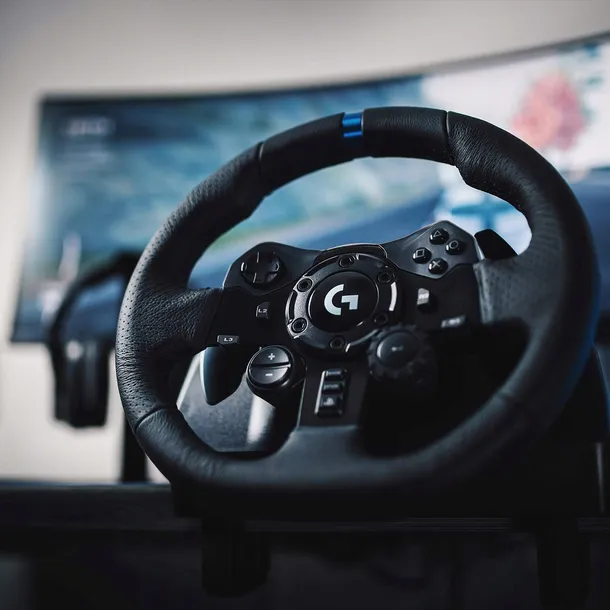 kierownica-logitech-g923-ps5-ps4-pc-marka-logitech