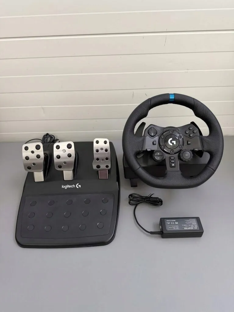 kierownica-logitech-g923-ps5-ps4-pc