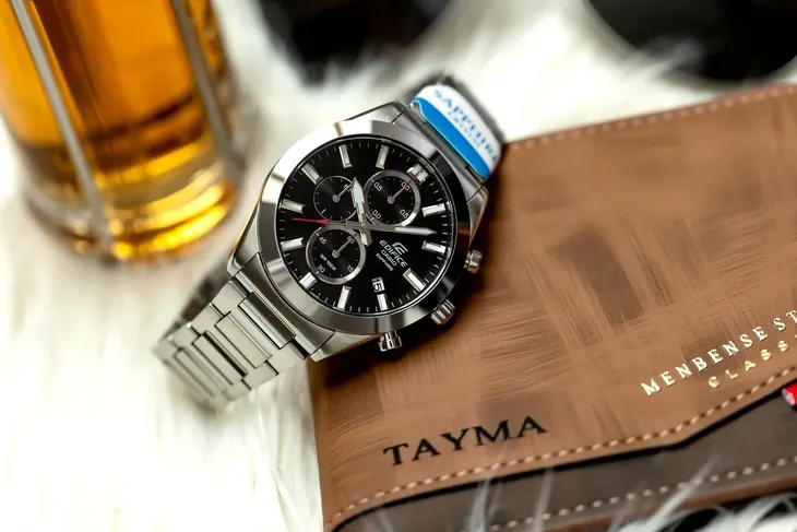 zegarek-meski-casio-edifice-chronograph-efb-710d-1a-box-zlacza-brak