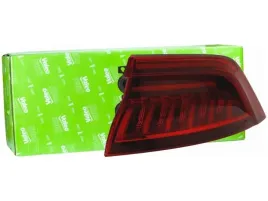 lampa-tyl-prawa-audi-q8-4m-18-
