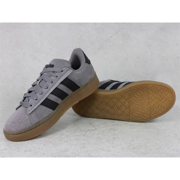 grand-court-alpha-0-kod-producenta-ih1352-marka-adidas