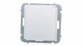 sentia-gniazdo-bryzgoszczelne-z-u-ip44-z-przeslonami-biale-1436-10