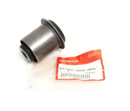 tuleja-wahacza-przod-honda-civic-vii-20-24-03-08-honda-51392-s5a-004