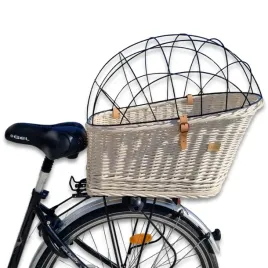 wiklinowy-koszyk-na-bagaznik-dla-psa-ecru-transporter-na-bagaznik