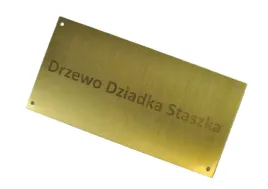 tabliczka-grawerowana-z-wlasnym-napisem-z-mosiadzu-grubosc-1mm