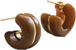 nowoczesne-kolczyki-brazowe-eleganckie-stylowe-modne-sztyft