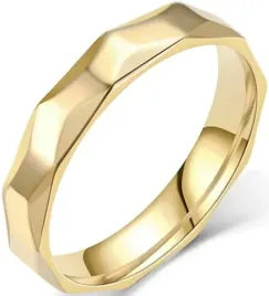 minimalistyczna-zlota-obraczka-nowoczesny-design-pierscionek-elegancki