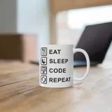 kubek-dla-informatyka-programisty-eat-sleep-code-repeat-do-pracy-biura-material-ceramika