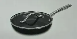 patelnia-z-pokrywka-24cm-czarna-wszystkie-rodzaje-kuchenek