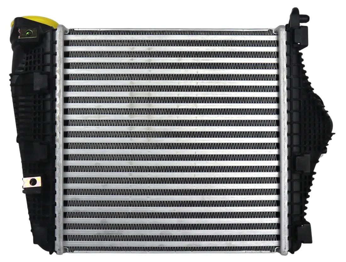 intercooler-audi-sq8-2017-prawy-4m0145804bn-stan-nowy