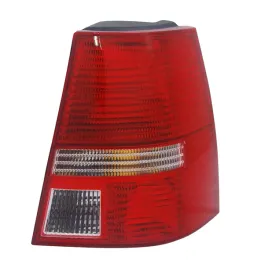 prawa-lampa-tyl-vw-bora-1998-2005-kombi