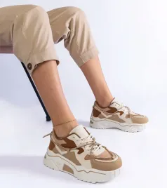 brazowe-sneakersy-zdobione-cyrkoniowym-sznurkiem-valdeza