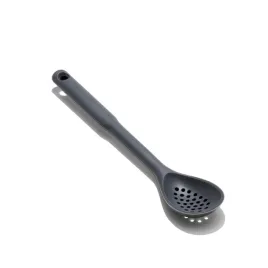 lyzka-cedzakowa-silikonowa-czarna-good-grips-oxo