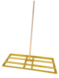 grabie-do-ogrodu-do-wyrownywania-terenu-trawnika-niwelator-terenu-trzonek