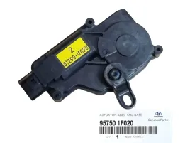 silownik-zamka-klapy-bagaznika-kia-sportage-ii-04-