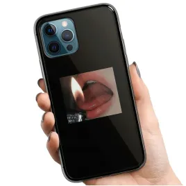 najladniejsze-etui-do-iphone-12-pro-wzory-jakosc