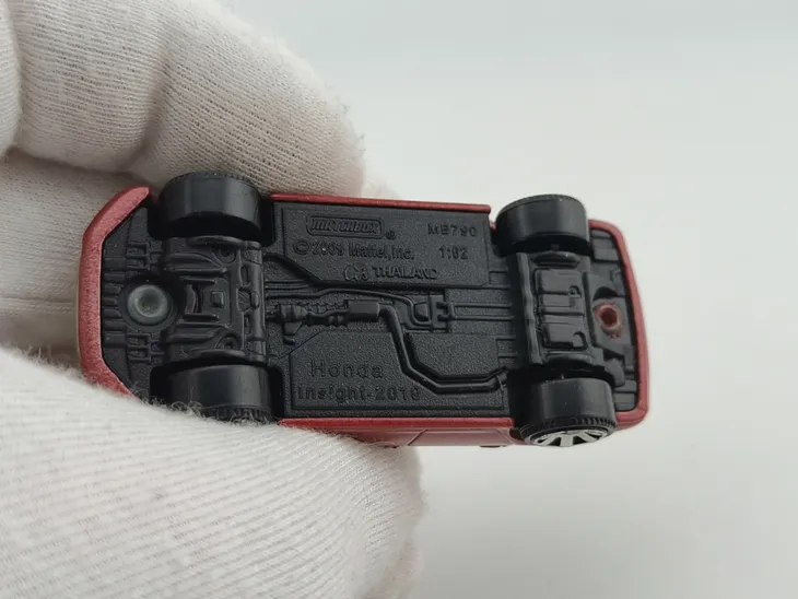 matchbox-honda-insight-2010-marka-matchbox