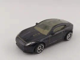 matchbox-15-jaguar-e-type-coupe