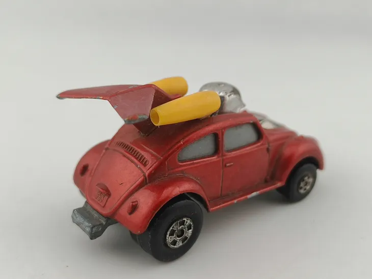matchbox-flying-bug-volkswagen-beetle-garbus-stan-nowy