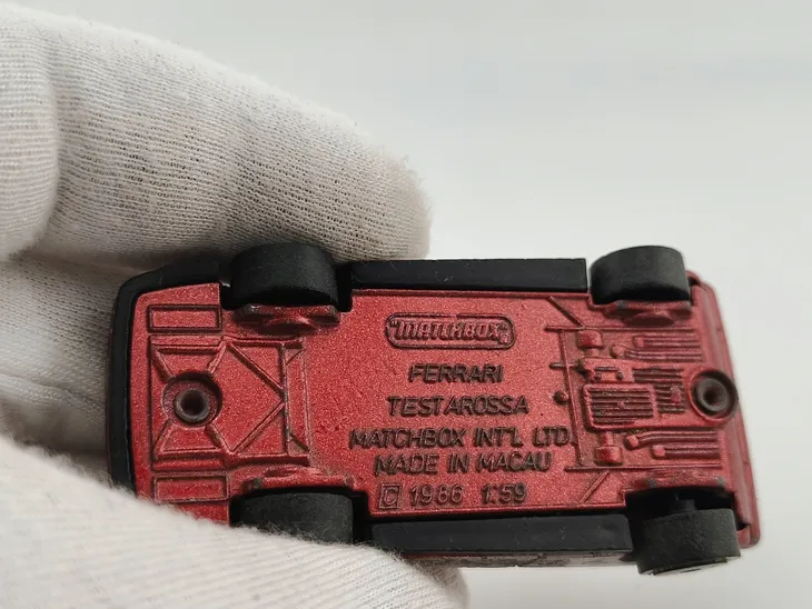 matchbox-laser-wheels-ferrari-testarossa-marka-matchbox