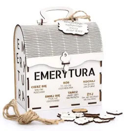 emerytura-prezent-podziekowanie-kuferek-niezbednik-emeryta-pamiatka