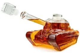karafka-czolg-dla-meza-dziadka-tank-decanter