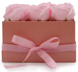 mydlany-flower-box-z-9-rozowych-roz-w-pudelku