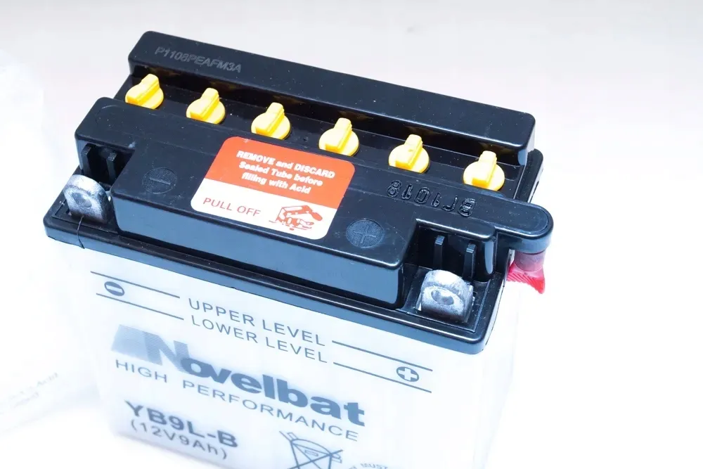 akumulator-novelbat-yb9l-b-stan-nowy