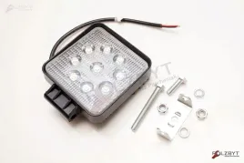 lampa-robocza-led-9-led-27w-kwadratowa