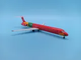 model-samolotu-md-83-dat-danish-1-500-material-tworzywo-sztuczne