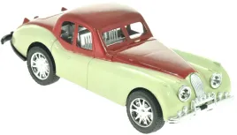 auto-retro-coupe-zabytek-z-napedem-18-cm
