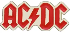 metalowa-przypinka-ac-dc-do-plecaka-kurtki