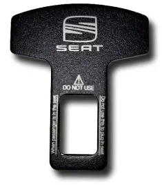 zaslepka-wtyczka-do-pasa-pasow-z-logo-seat