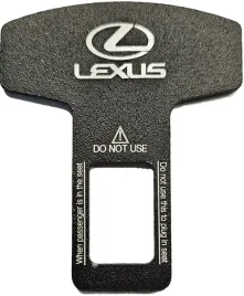 zaslepka-wtyczka-do-pasa-pasow-z-logo-lexus